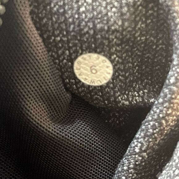 Lululemon Women’s Define Knit Jacket Dark Grey Black Heathered Size 6 - Picture 5 of 5